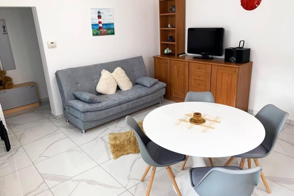 New Apartment Ema I Krk Town Exterior foto